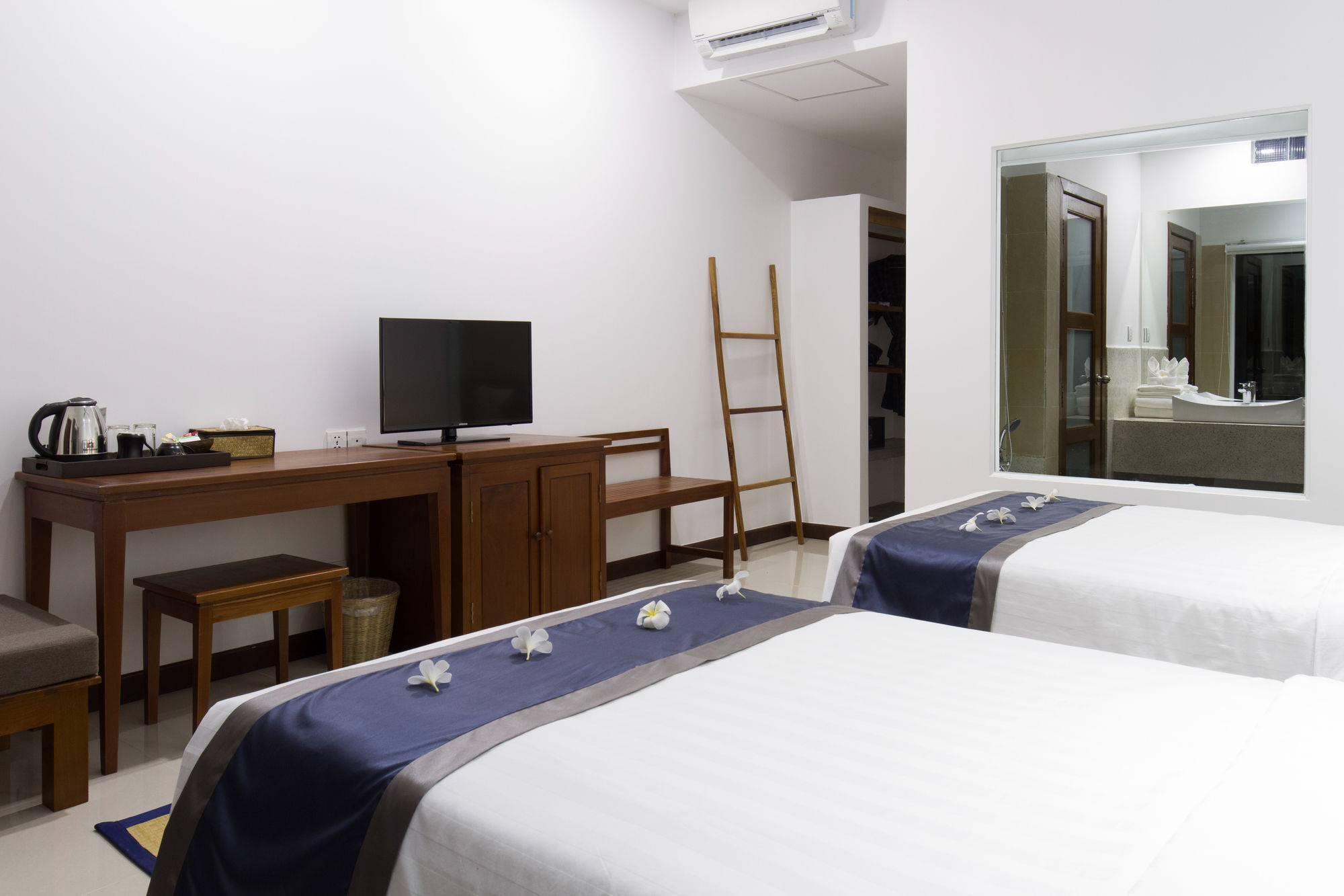 Angkor Orchid Central Resort Siem Reap Exterior photo