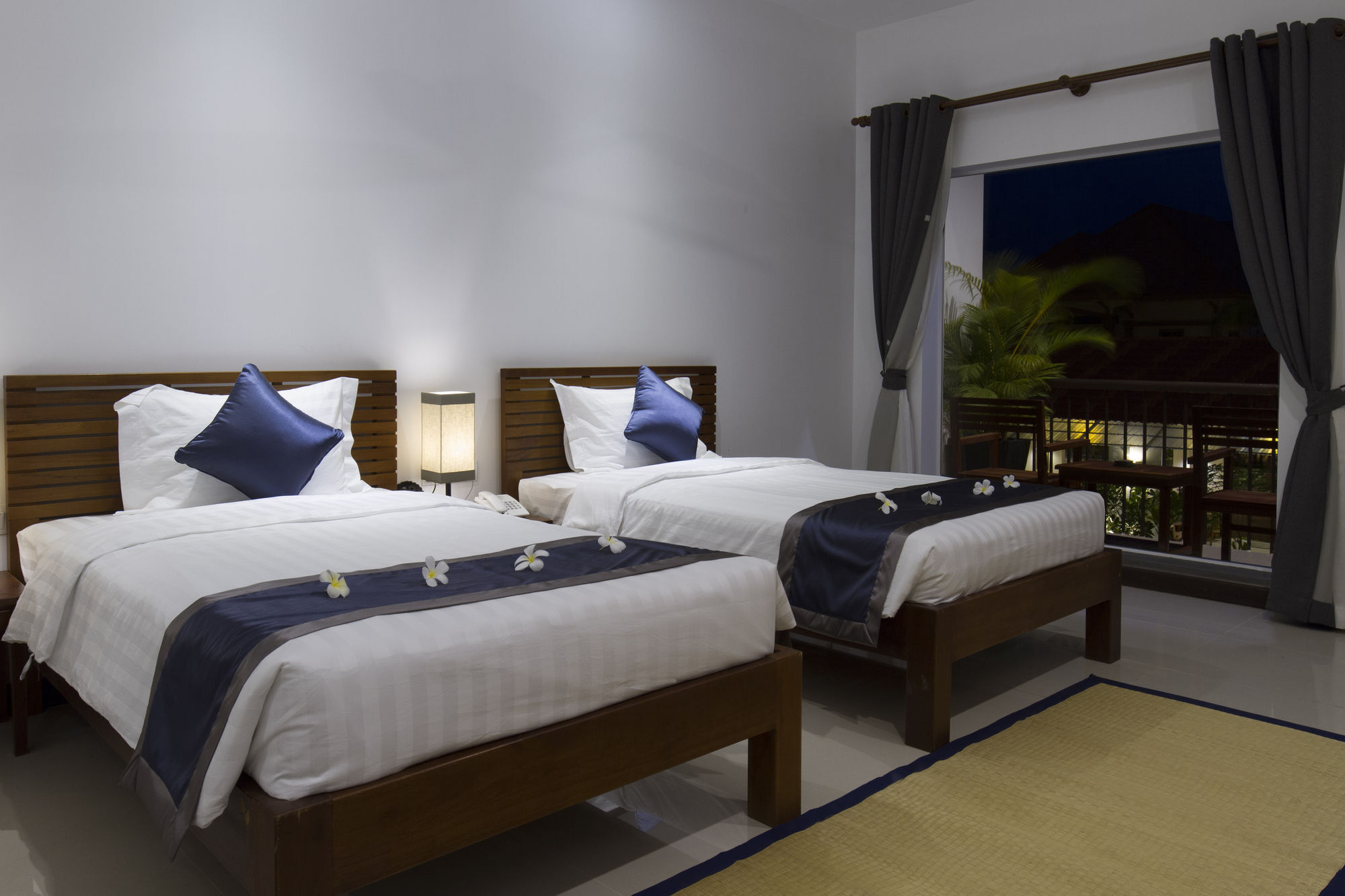 Angkor Orchid Central Resort Siem Reap Exterior photo
